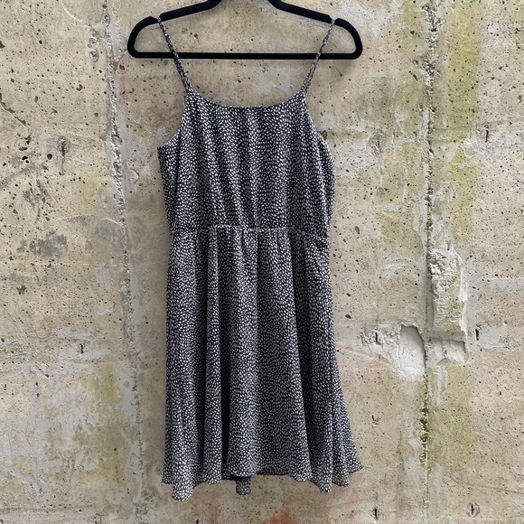 Loft Chiffon Spaghetti Strap Dress, Navy, XS - Picture 3 of 8